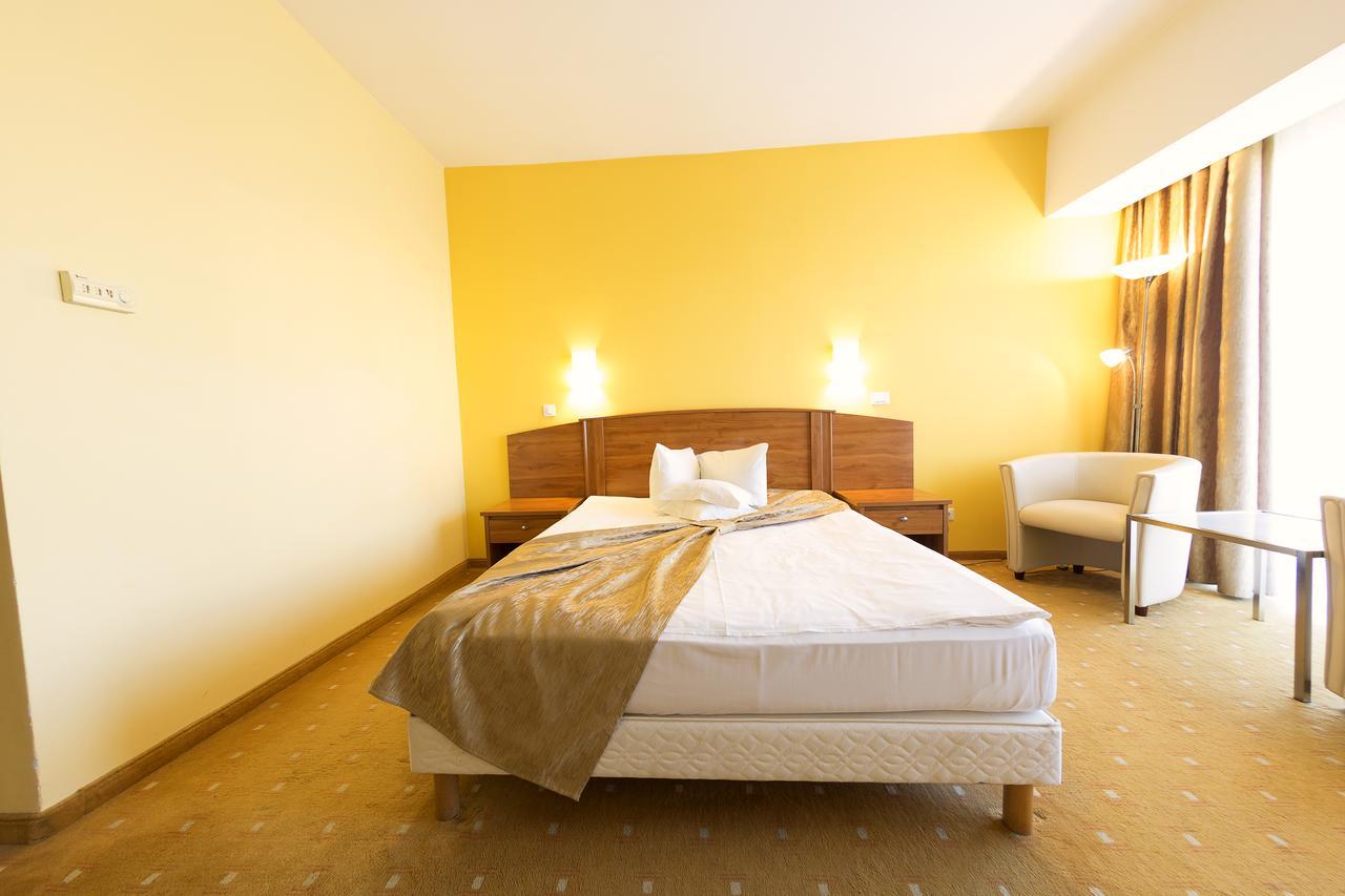 Hotel Parc Alba Iulia Eksteriør bilde