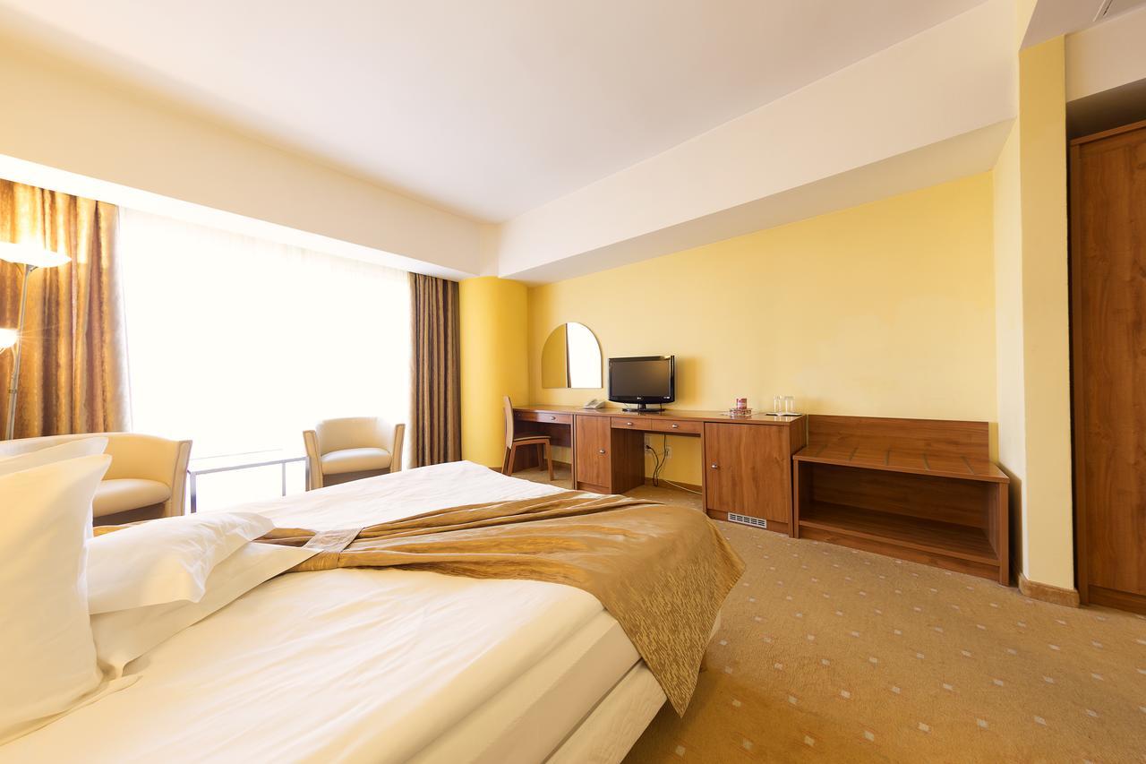 Hotel Parc Alba Iulia Eksteriør bilde