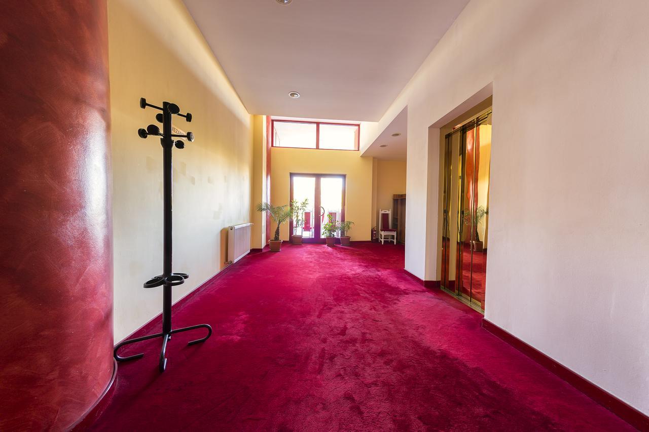Hotel Parc Alba Iulia Eksteriør bilde